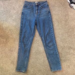 BDG Mom Jean size 25